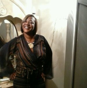 Meet your Posher, Crystal